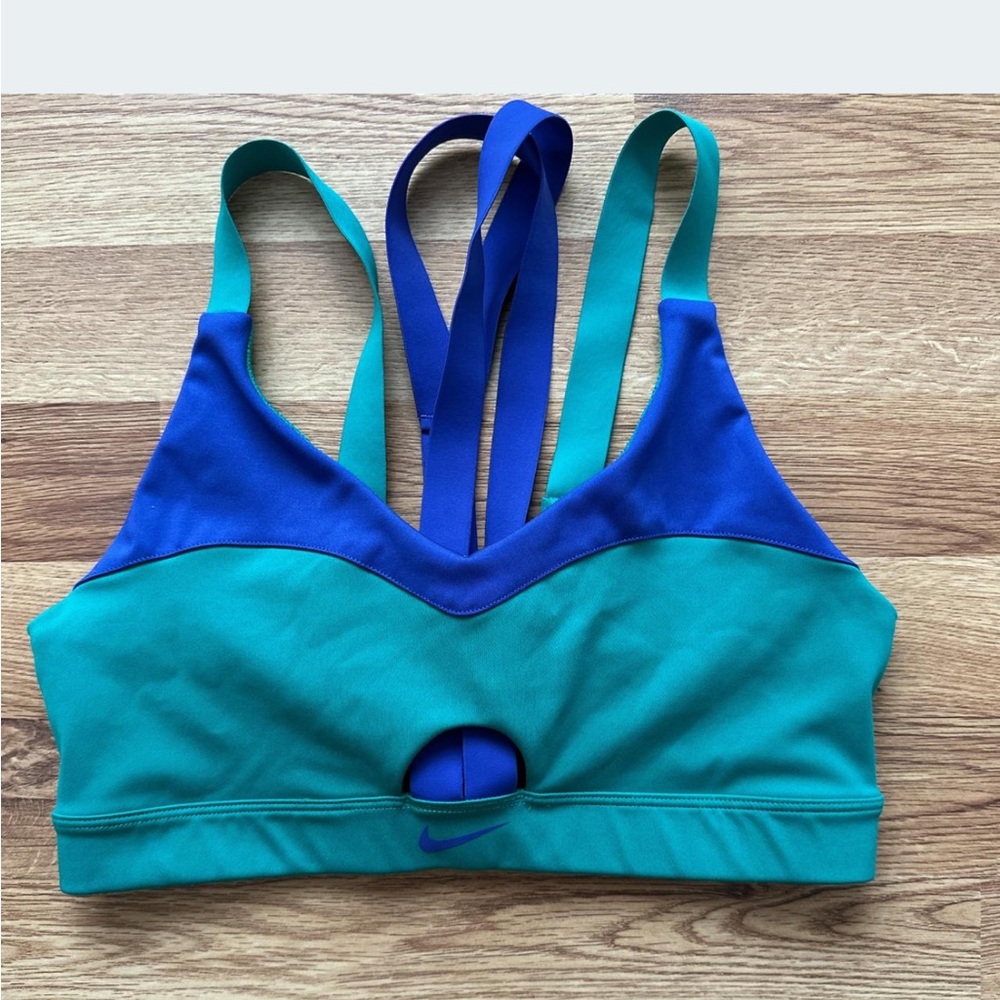 Nike Blue and Green Sports Bra for Active Comfort